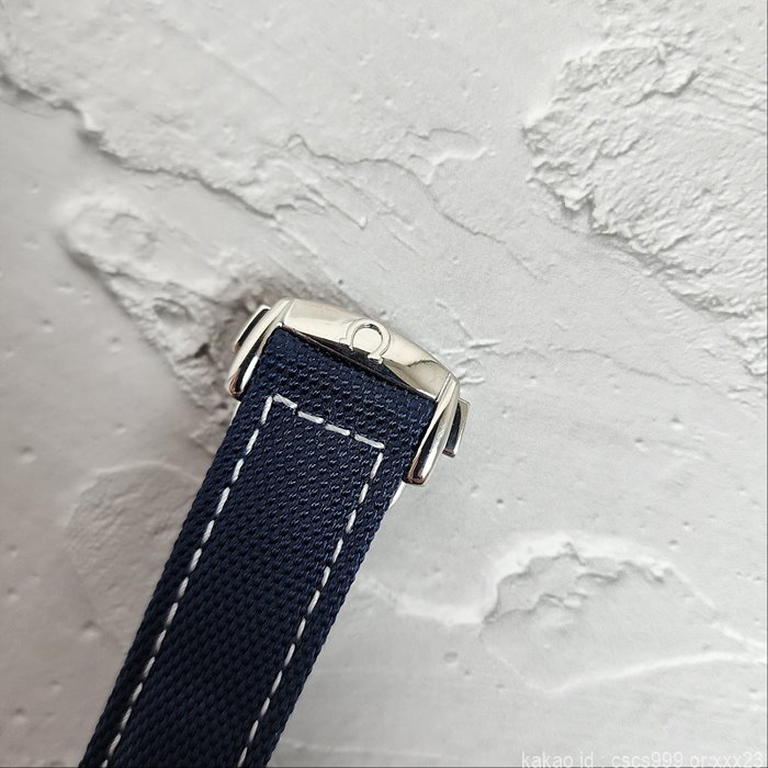 오메가 스피드마스터 실버 스누피 어워드 50주년 에디션 시계 레플리카 미러급 SA급 S급 고퀄리티 워치 18