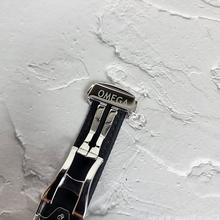 오메가 스피드마스터 실버 스누피 어워드 50주년 에디션 시계 레플리카 미러급 SA급 S급 고퀄리티 워치 19