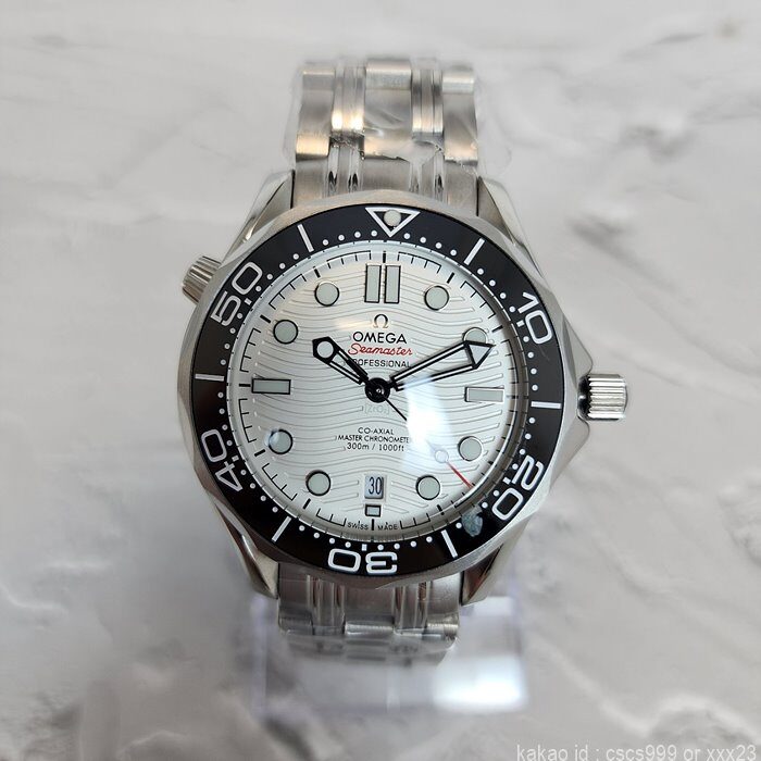 오메가 코엑시얼 씨마스터 다이버300M 화이트다이얼 시계 레플리카 미러급 SA급 S급 고퀄리티 워치 6