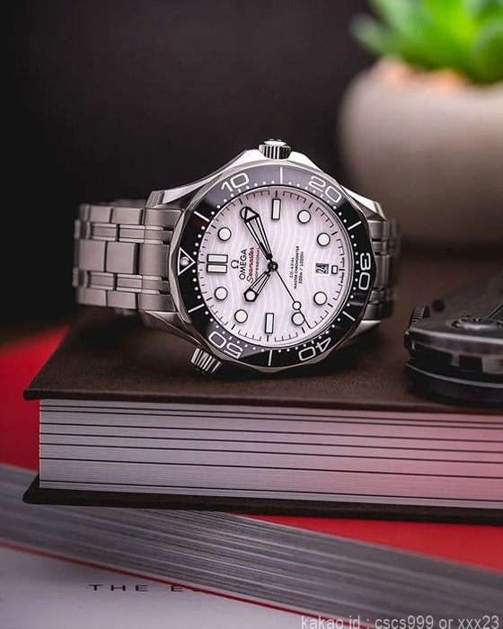 오메가 코엑시얼 씨마스터 다이버300M 화이트다이얼 시계 레플리카 미러급 SA급 S급 고퀄리티 워치 14