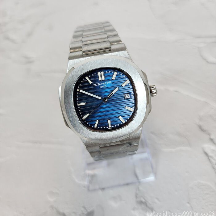파텍필립 노틸러스 5711 청판다이얼 시계 레플리카 미러급 SA급 S급 고퀄리티 워치 4