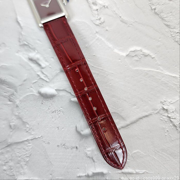 까르띠에 탱크 루이 버건디 시계 레플리카 미러급 SA급 S급 고퀄리티 워치 [여성] 18