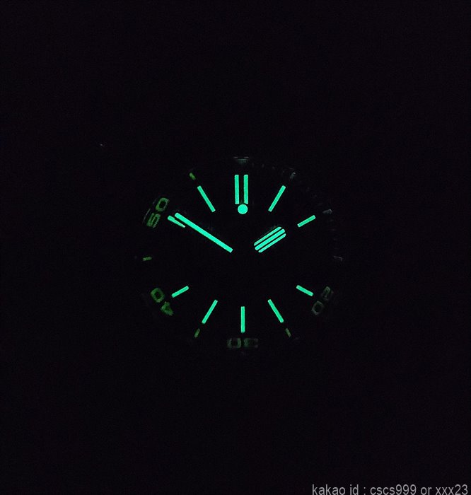 오데마피게-로얄오크-오프쇼어-다이버-네이비다이얼-시계-레플리카-미러급-명품 레플리카 미러 SA급 오데마피게 로얄오크 오프쇼어 다이버 네이비다이얼 시계 레플리카 미러급 SA급 S급 고퀄리티 워치 4