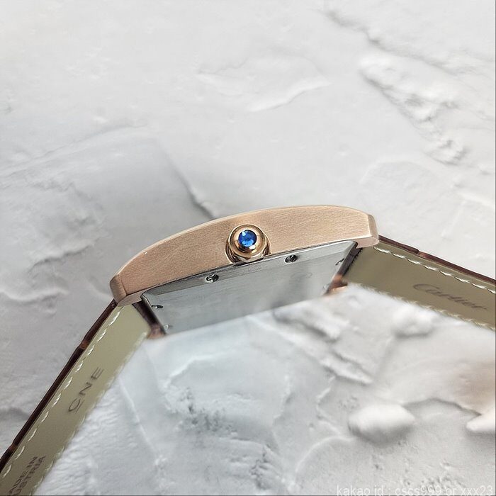 까르띠에 탱크 MC 골드 화이트다이얼 시계 레플리카 미러급 SA급 S급 고퀄리티 워치 11