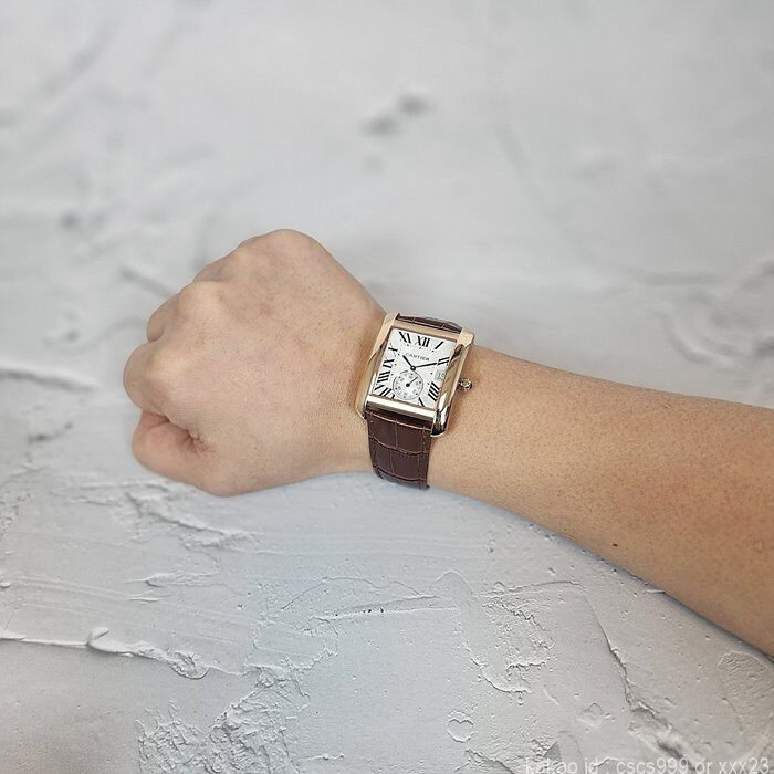 까르띠에 탱크 MC 골드 화이트다이얼 시계 레플리카 미러급 SA급 S급 고퀄리티 워치 15