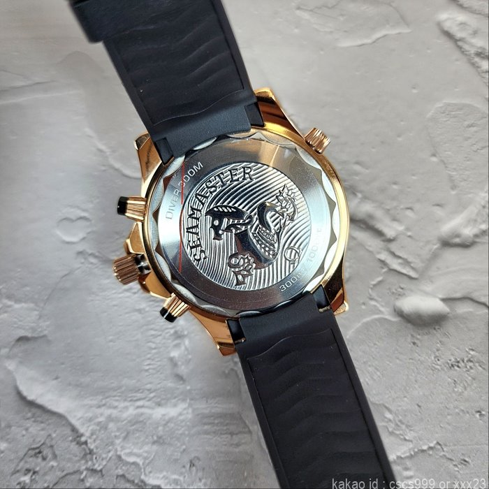 오메가 2.0코액시얼 씨마스터 다이버300M 블랙다이얼 시계 레플리카 미러급 SA급 S급 고퀄리티 워치 12