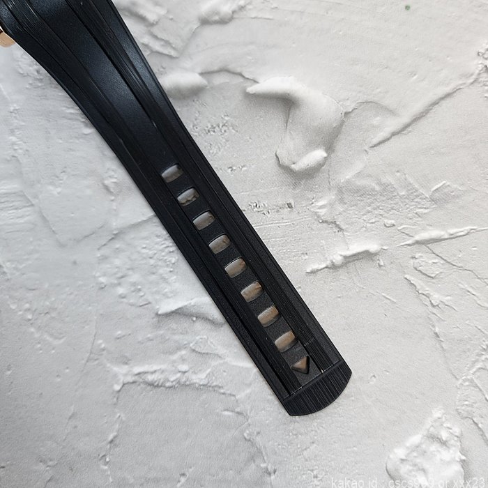 오메가 2.0코액시얼 씨마스터 다이버300M 블랙다이얼 시계 레플리카 미러급 SA급 S급 고퀄리티 워치 13