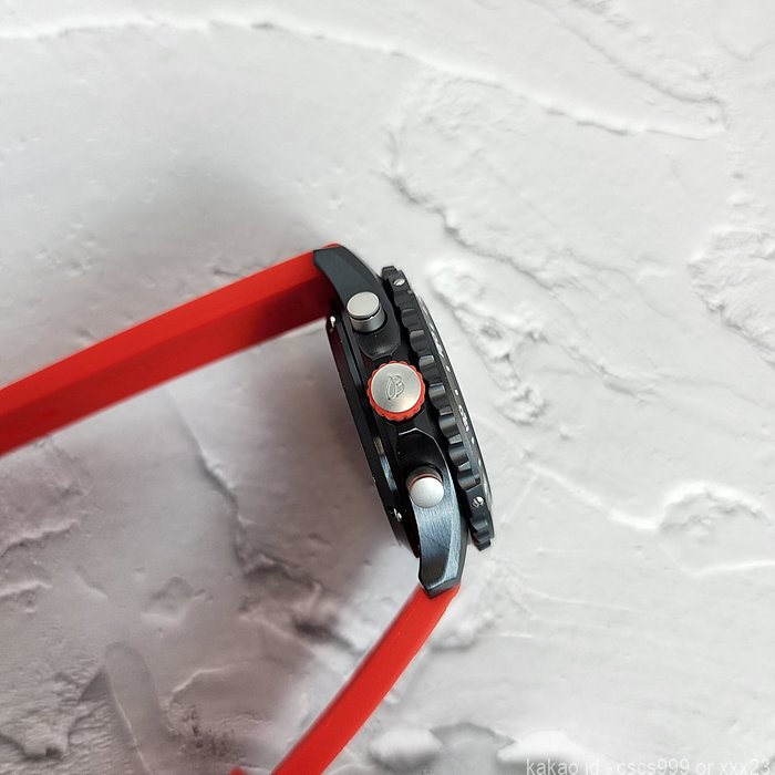 브라이틀링 인듀어런스 프로 레드 시계 레플리카 미러급 SA급 S급 고퀄리티 워치 15