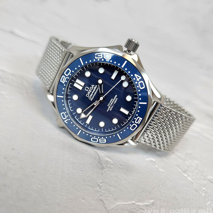 오메가-코엑시얼-마스터-다이버300m-제임스본드-60주년-에디션-시계-명품 레플리카 미러 SA급 오메가 코엑시얼 마스터 다이버300M 제임스본드 60주년 에디션 시계 레플리카 미러급 SA급 S급 고퀄리티 워치 12