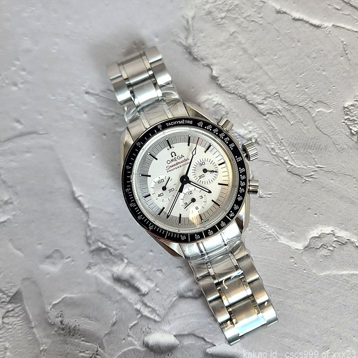 오메가 스피드마스터 문워치 프로페셔널 화이트다이얼 시계 레플리카 미러급 SA급 S급 고퀄리티 워치 11