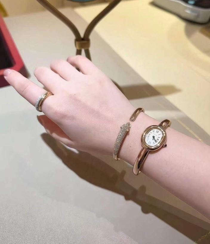 까르띠에 베누아 (2 color) 10밀스 24k 도금 미니, 스몰 시계 레플리카 미러급 SA급 S급 고퀄리티 최상급 하이엔드 셀럽 워치 [여성] 5