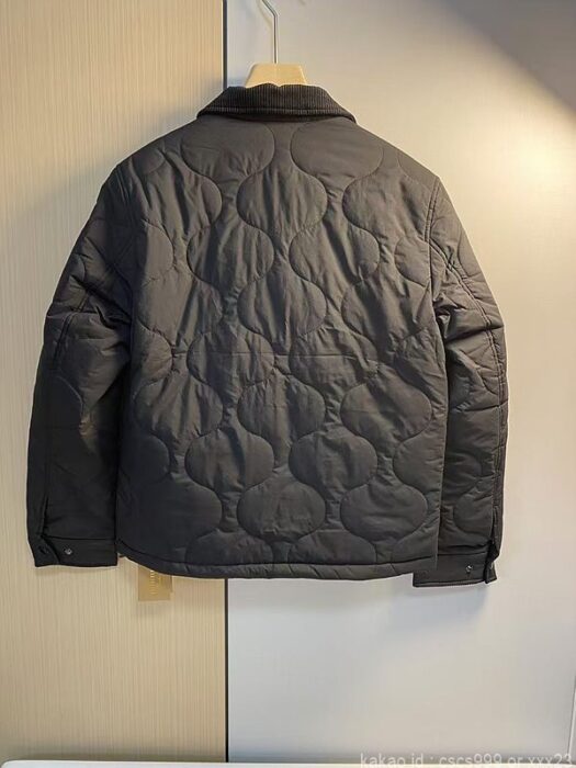 2024.05.03_[한ㅇ선 고객님 주문제품 검수사진] 버버리 레플리카 경량패딩 2