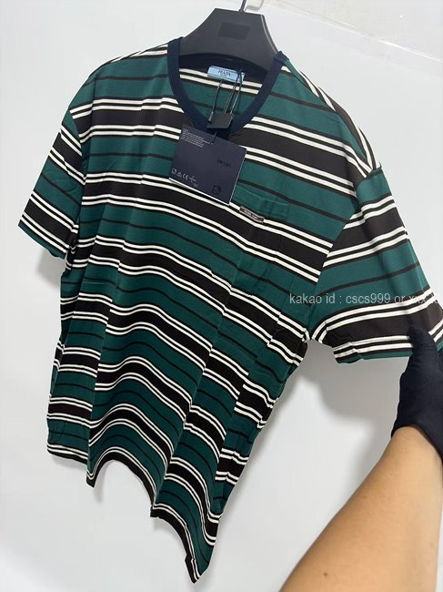 2025.08.22_[권ㅇㅇ 고객님 주문제품 검수사진] 프라다 반팔 라운드 티셔츠 레플리카 미러급 SA급 S급 고퀄리티 하이엔드 최상급  5