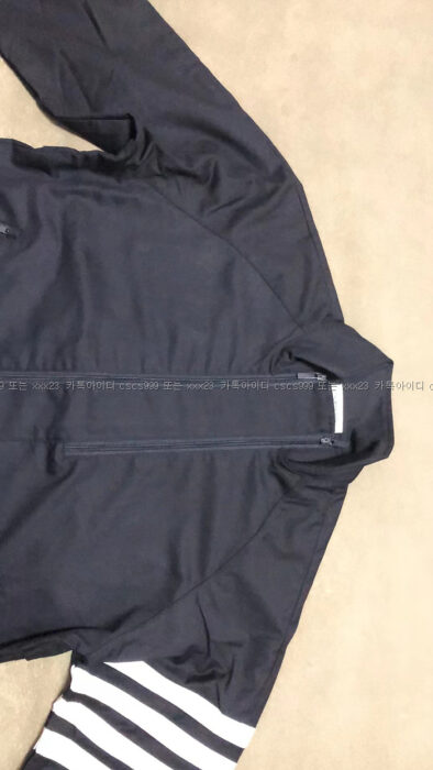 2023.02.12_[김ㅇ수 고객님 검수] 톰브라운 레플리카 자켓 3