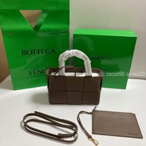 2024.07.22_[곽** 고객님] 보테가베네타 핸드백 주문제품 검수사진 토트백