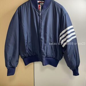 2024.07.24_[오** 고객님] 톰브라운 패딩 주문제품 검수사진