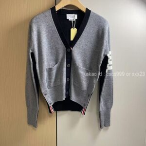 2024.07.25_[김** 고객님] 톰브라운 가디건 주문제품 검수사진