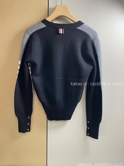 2024.07.25_[김** 고객님] 톰브라운 가디건 주문제품 검수사진 2