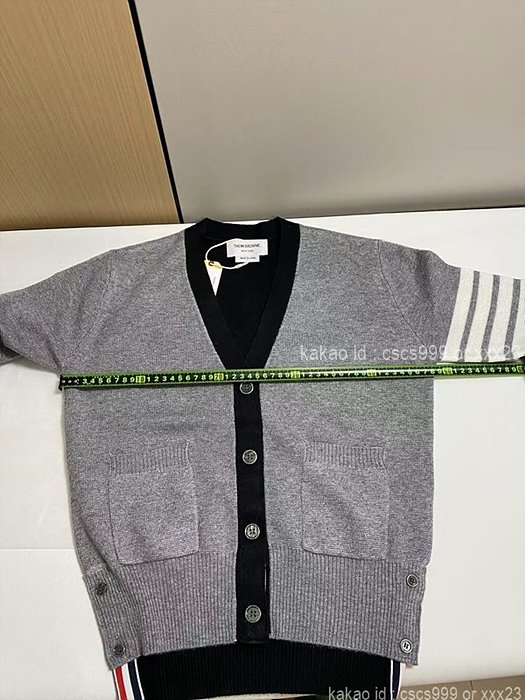 2024.07.25_[김** 고객님] 톰브라운 가디건 주문제품 검수사진 5