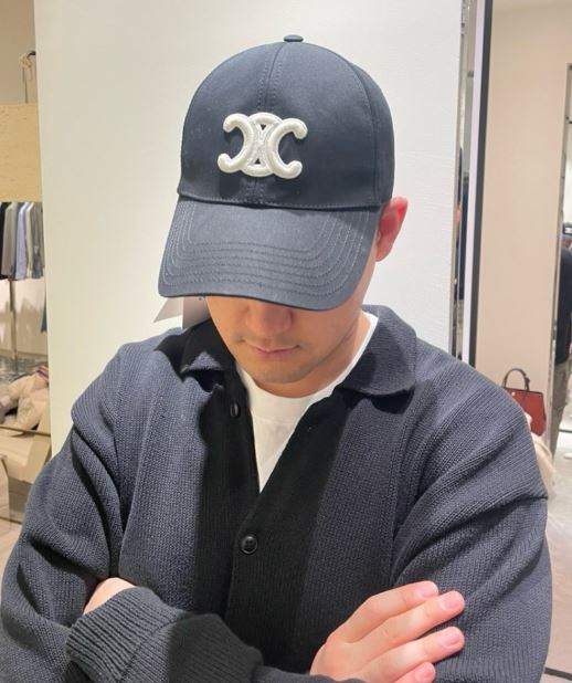 셀린느 트리옹프 베이스볼캡 네이비 모자 레플리카 미러급 SA급 S급 고퀄리티 최상급 하이엔드 셀럽 - best 5