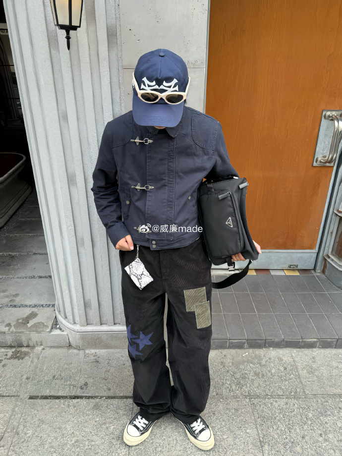 프라다 나일론 라지 메신저 백 블랙 레플리카 미러급 SA급 S급 고퀄리티 최상급 하이엔드 가방 [남성여성공용] 17