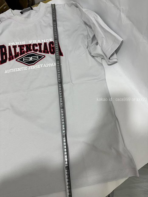 2025.05.17_[권ㅇㅇ 고객님 주문제품 검수사진] 발렌시아가 반팔 라운드티셔츠 레플리카 미러급 SA급 S급 고퀄리티 하이엔드 최상급 5