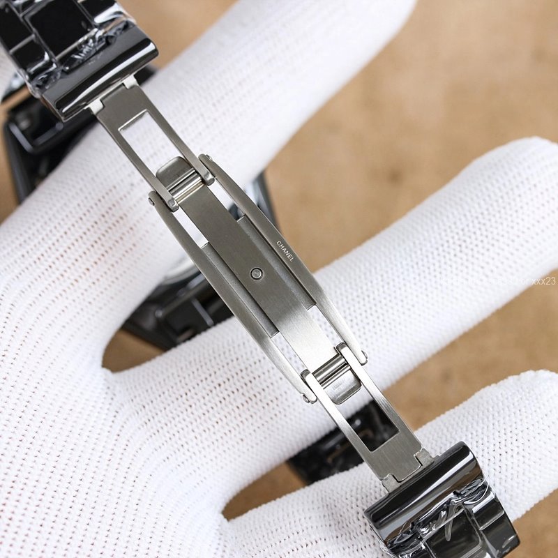 샤넬 J12 시계 레플리카 미러급 SA급 S급 고퀄리티 최상급 하이엔드 워치 [남성여성공용] 7