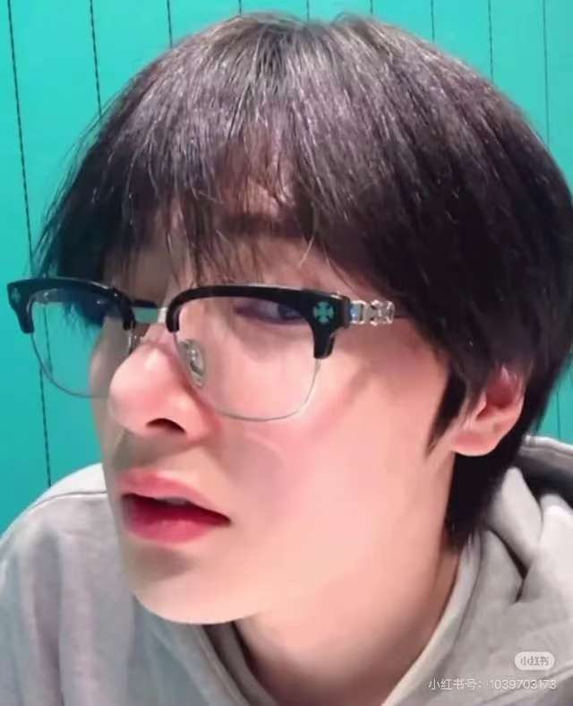 크롬하츠 보넨노이슈어 2 블랙 브러쉬드 실버 안경 레플리카 미러급 SA급 S급 고퀄리티 최상급 하이엔드 악세사리 [남성여성공용] 2