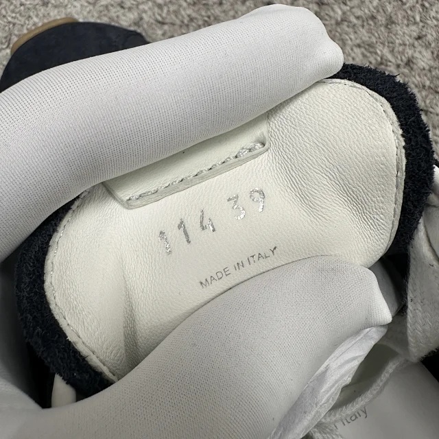 미우미우 스웨이드 스니커즈 4컬러 레플리카 미러급 SA급 S급 고퀄리티 최상급 하이엔드 신발 [여성] 56