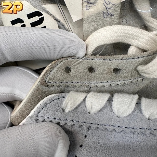 미우미우 스웨이드 스니커즈 4컬러 레플리카 미러급 SA급 S급 고퀄리티 최상급 하이엔드 신발 [여성] 61