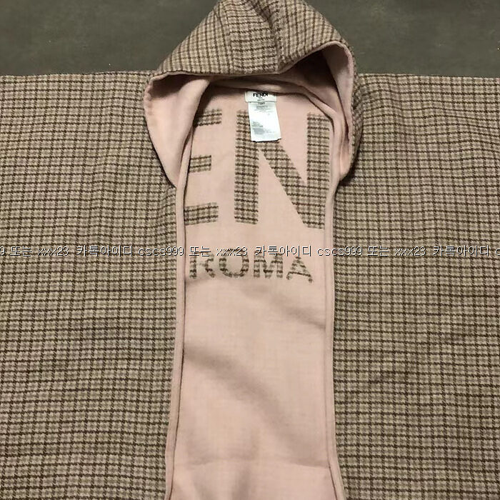 2023.01.28_[안ㅇ란 고객님 검수] 팬디 레플리카 니트