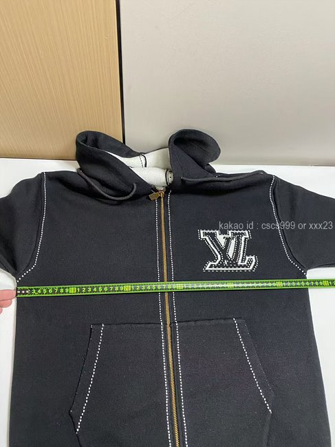 2024.11.07_[차ㅇㅇ 고객님 주문제품 검수사진] 루이비통 후드 집업 레플리카 미러급 SA급 S급 고퀄리티 9
