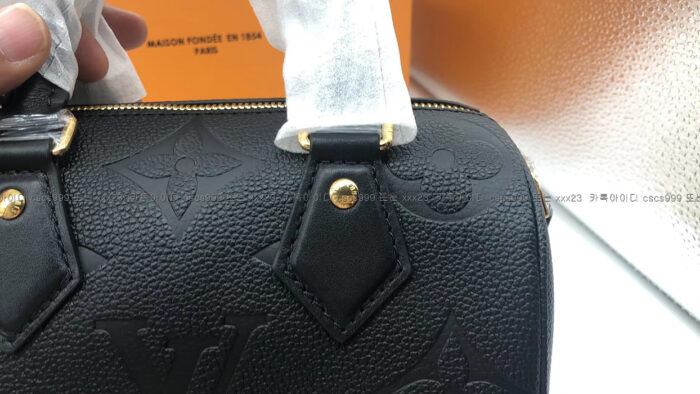 2024.03.05_[전*길 고객님 검수] 루이비통 레플리카 가방 스피디 반둘리에 20 블랙 4