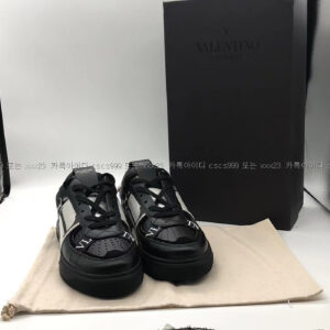 2023.01.02_[강*희 고객님 검수] 발렌티노 레플리카 스니커즈