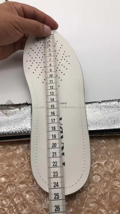 2024.01.11_[석*수 고객님 검수] 프라다 신삼각 로고 디스트릭트 10