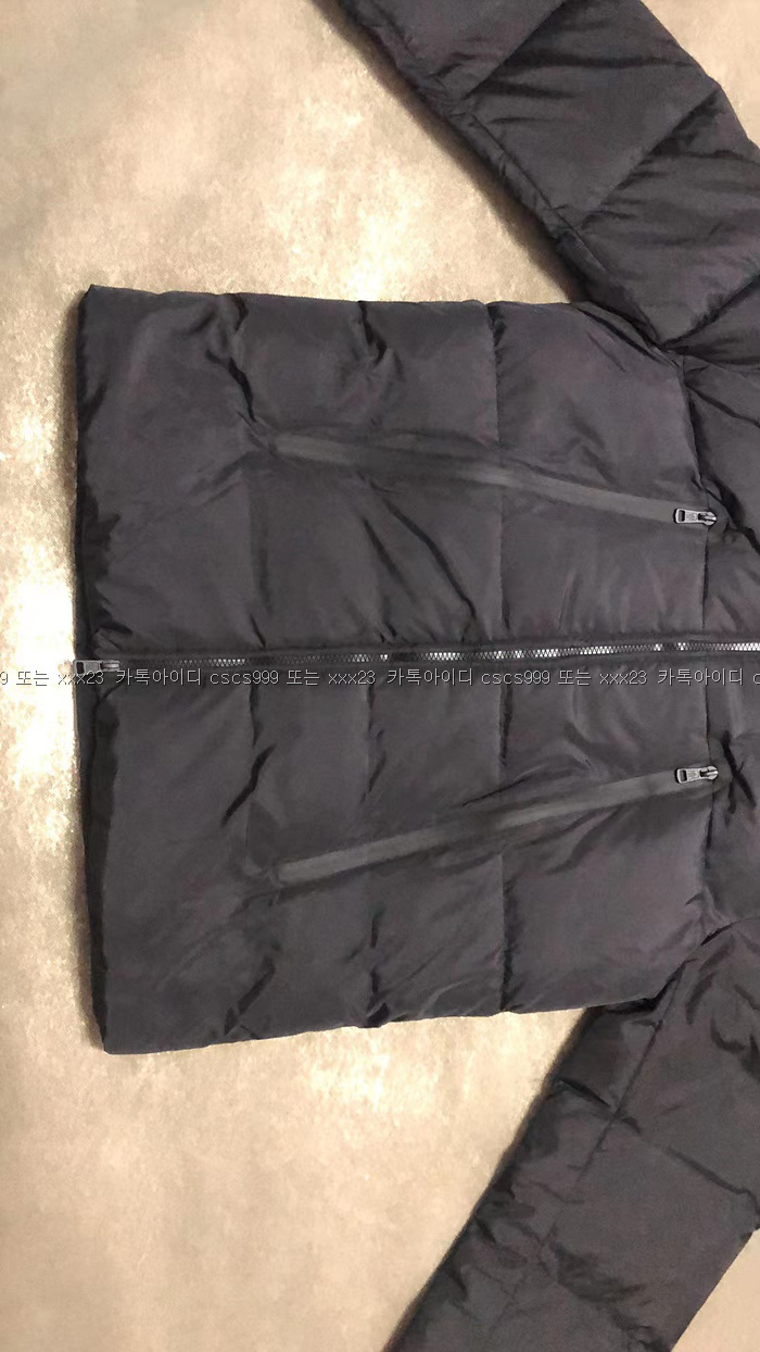 2024.03.21_[김ㅇ서 고객님 검수] 몽클레어 레플리카 패딩 7