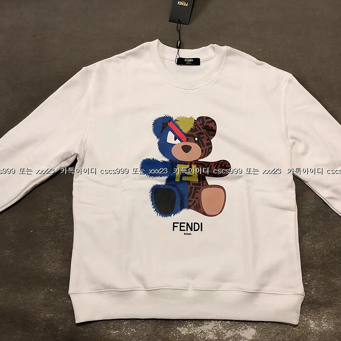 2023.04.29_[박ㅇ일 고객님 검수] 펜디 레플리카 맨투맨