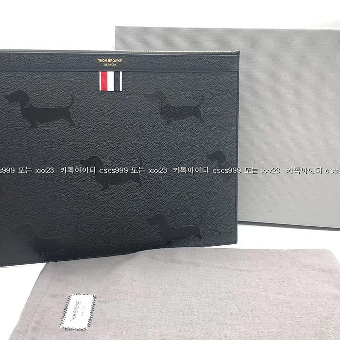 2024.02.21_[임ㅇ호 고객님 검수] 톰브라운 레플리카 클러치