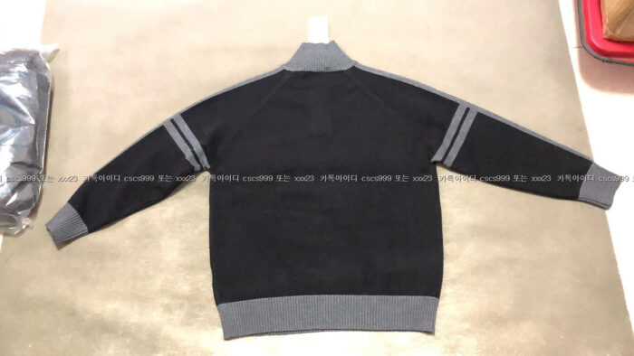 2023.07.10_[배ㅇ철 고객님 검수] 톰브라운 레플리카 니트 9