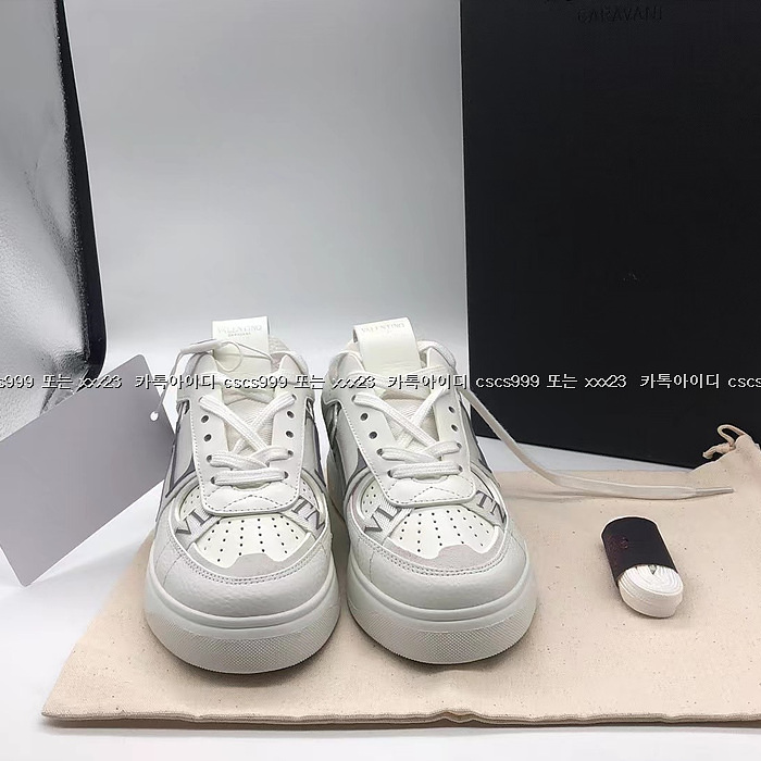 2023.08.12_[권ㅇ호 고객님 검수] 발렌티노 레플리카 신발