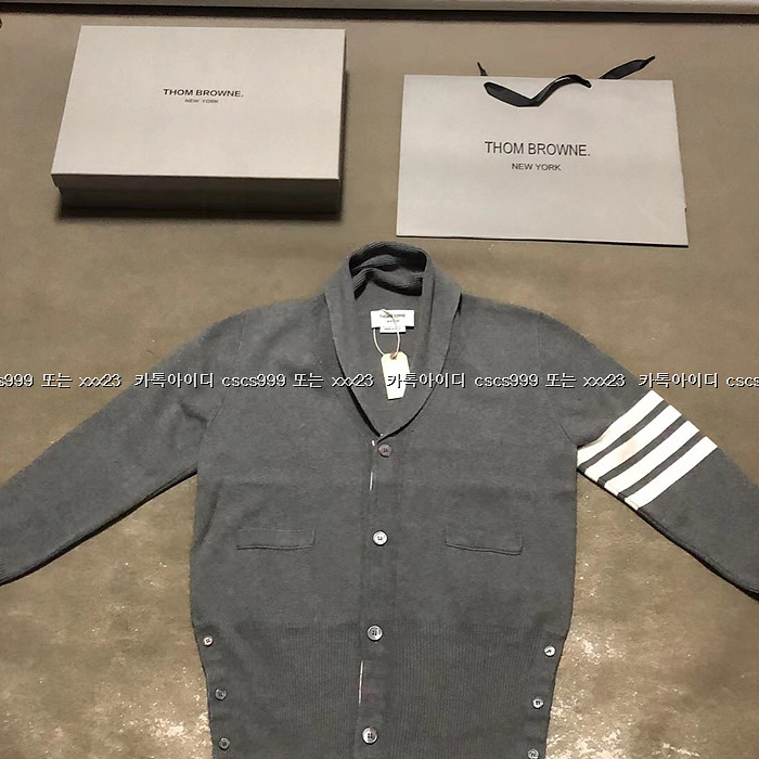 2023.08.27_[김ㅇ만 고객님 검수] 톰브라운 레플리카 가디건