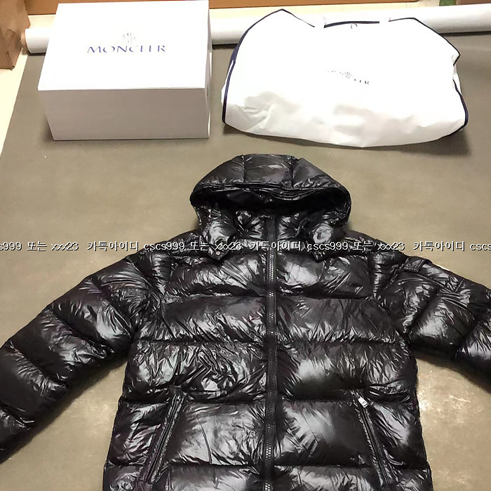 2024.03.12_[장ㅇ석 고객님 검수] 몽클레어 레플리카 패딩