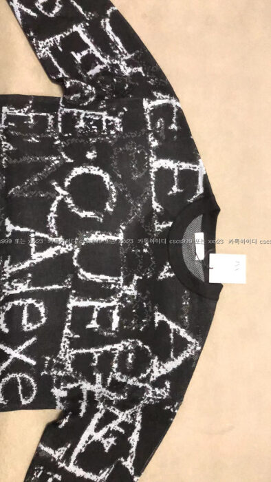 2023.11.16_[양ㅇ진 고객님 검수] 알렉산더맥퀸 레플리카 맨투맨 3