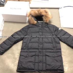 2024.03.27_[권ㅇ호 고객님 검수] 몽클레어 레플리카 패딩