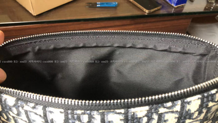 2023.11.29_[김ㅇ식 고객님 검수] 디올 레플리카 클러치 13