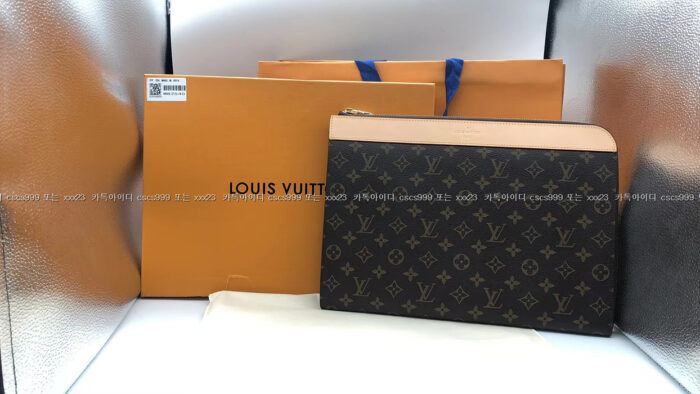2023.12.04_[박ㅇ숙 고객님 검수] 루이비통 레플리카 클러치 2