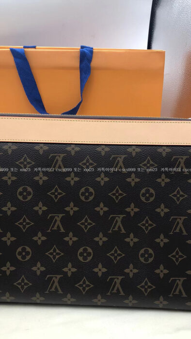 2023.12.04_[박ㅇ숙 고객님 검수] 루이비통 레플리카 클러치 9