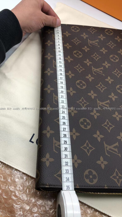 2023.12.04_[박ㅇ숙 고객님 검수] 루이비통 레플리카 클러치 17