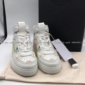 2023.12.19_[김ㅇ현 고객님 검수] 발렌티노 레플리카 신발