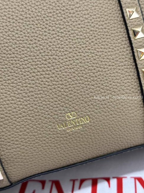 2025.05.01_[이ㅇㅇ 고객님 주문제품 검수사진] 발렌티노 가라바니 락스터드 송아지 가죽 쇼퍼백 레플리카 미러급 SA급 S급 고퀄리티 하이엔드 최상급 가방 3